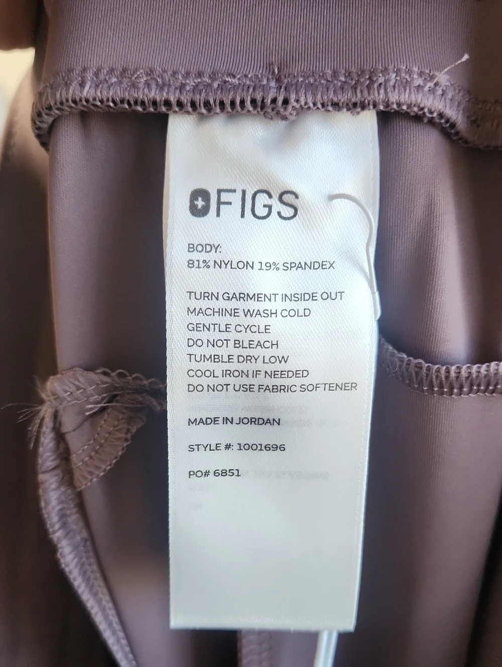 New Figs Men's Norris Straight-Leg Scrub Pant in Plum Size XLT (Retired color)